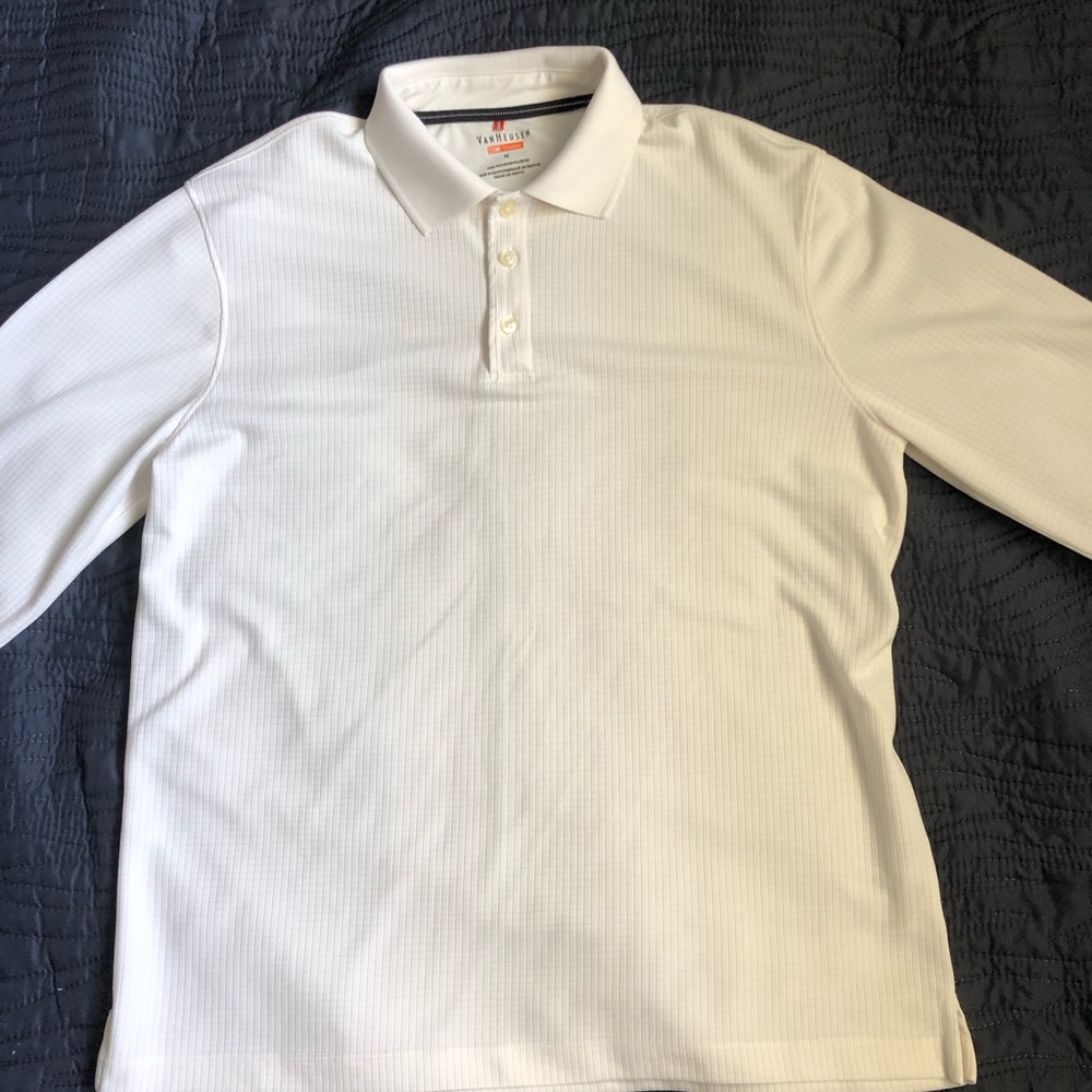 Van Heusen Long Sleeve Polo Size Medium